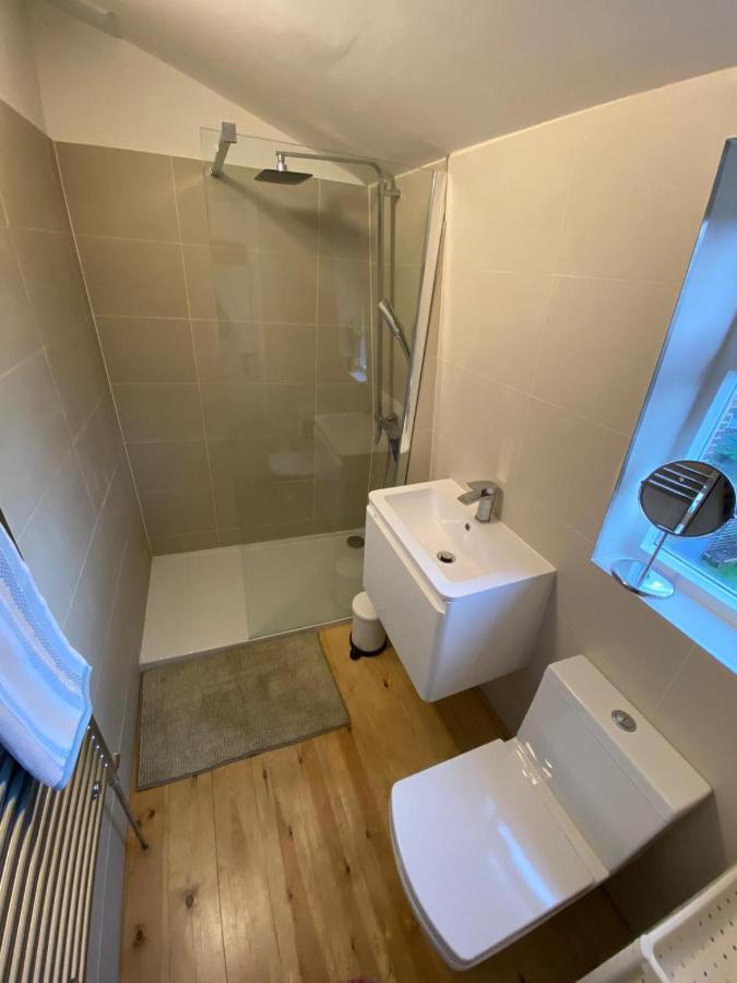 Camden Town Accomodation Лондон Экстерьер фото