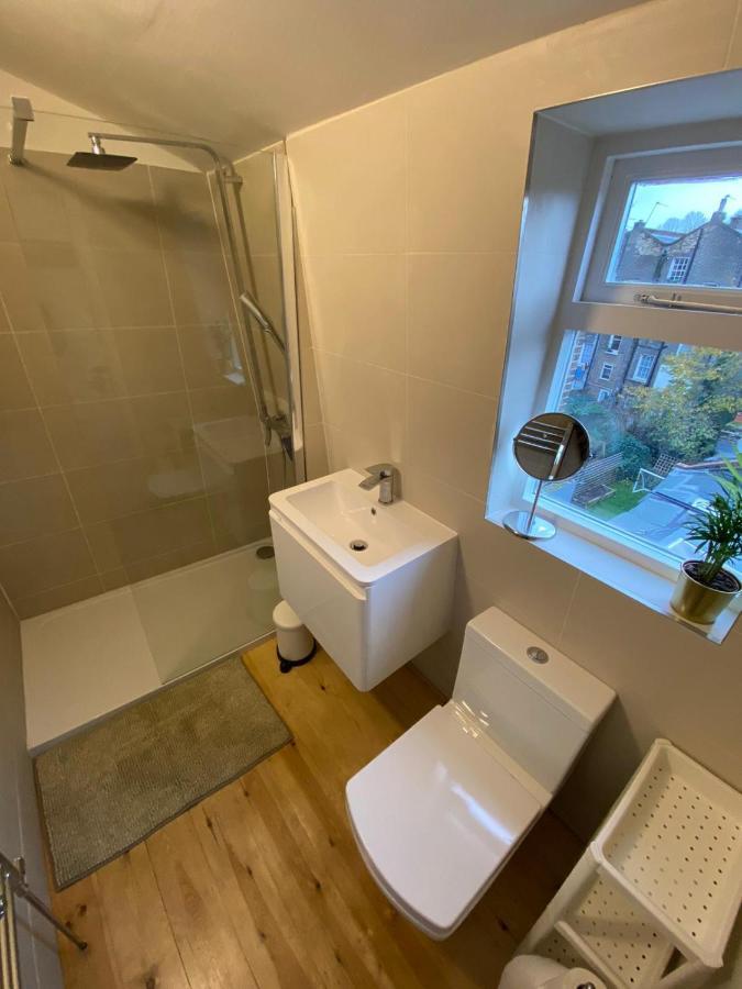 Camden Town Accomodation Лондон Экстерьер фото